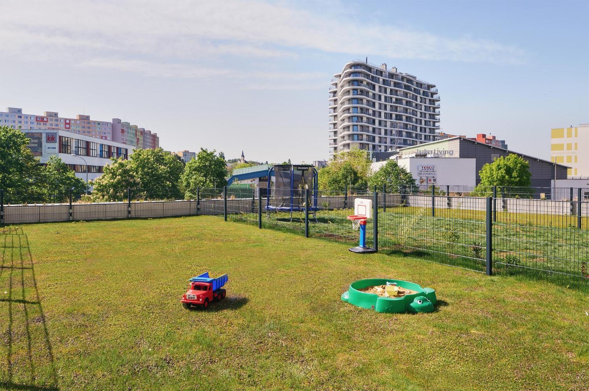 Beta Home - Free Garage, Metro, Garden Πράγα Εξωτερικό φωτογραφία